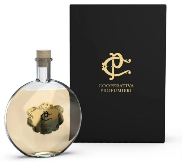 Flower Garden Raumduft DiffuserDiffuseur de parfum Cooperativa Profumieri Flower Garden 100 ml, design élégant pour aromathérapie et ambiance florale.