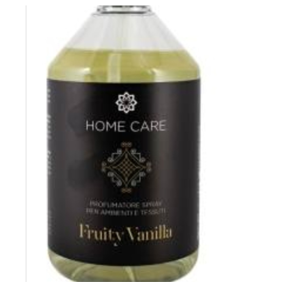 Spray parfumé pour intérieur et textiles avec parfum fruité vanille de Chogan, pour une ambiance fraîche et agréable.